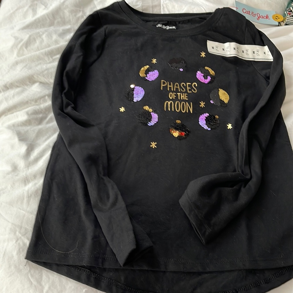 Brand new with tags girls cat and Jack t shirt size 7-8